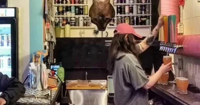 Street Art and Craft Beer 2 in 1  Walking Tour Vancouver 5