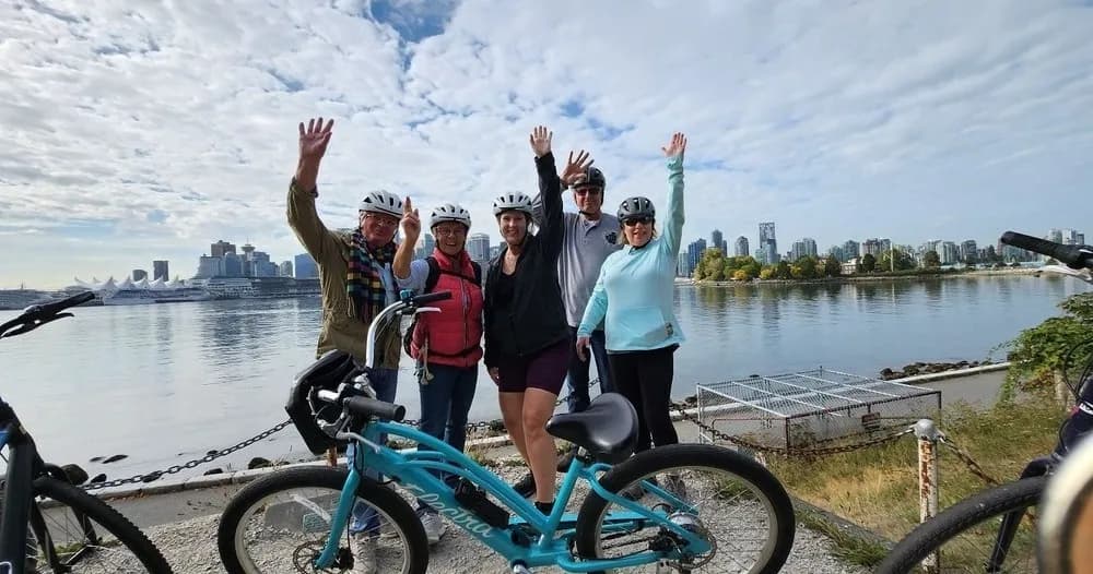 Stanley Park & Vancouver City Highlights 4 Hour Bike Tour 2 in 1 1