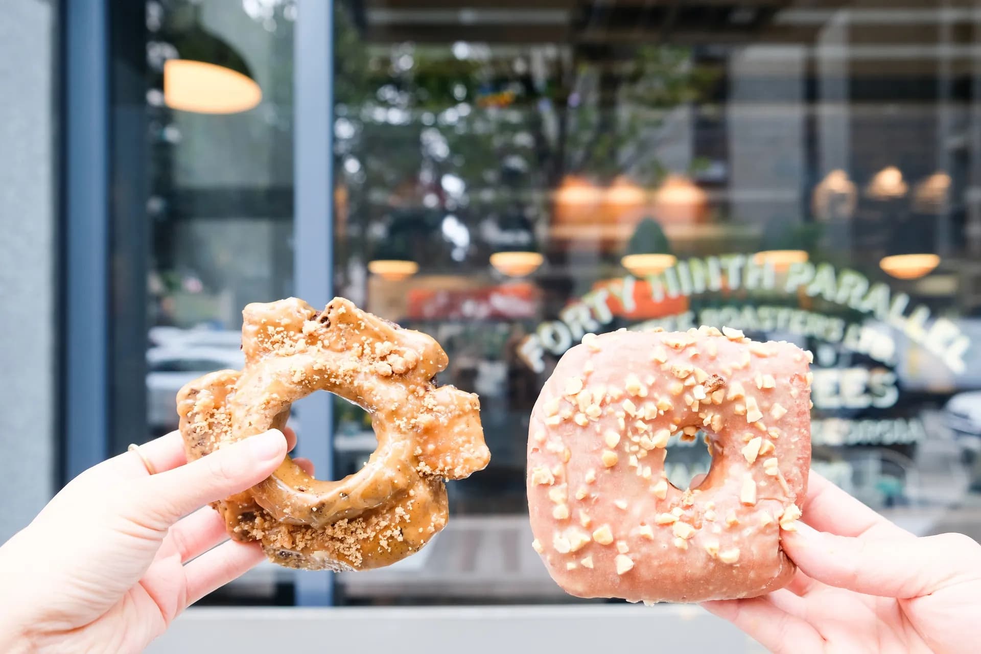 Vancouver Downtown & Gastown Donut Tour 9