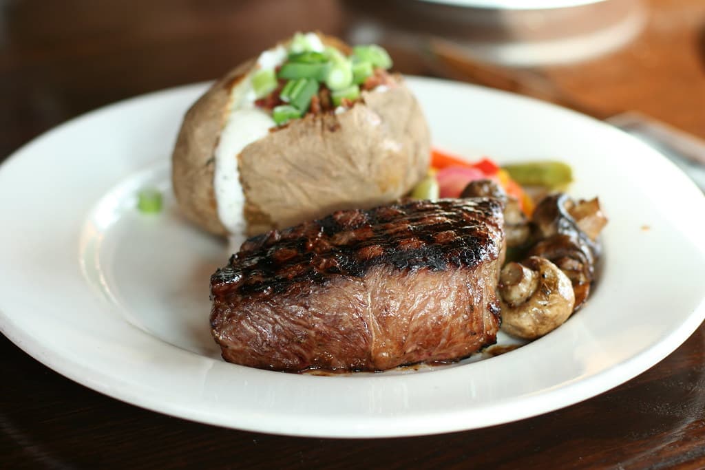 Classic Chicago steakhouse dinner